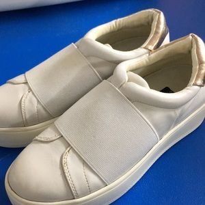 Steve Madden white size 7.5 use